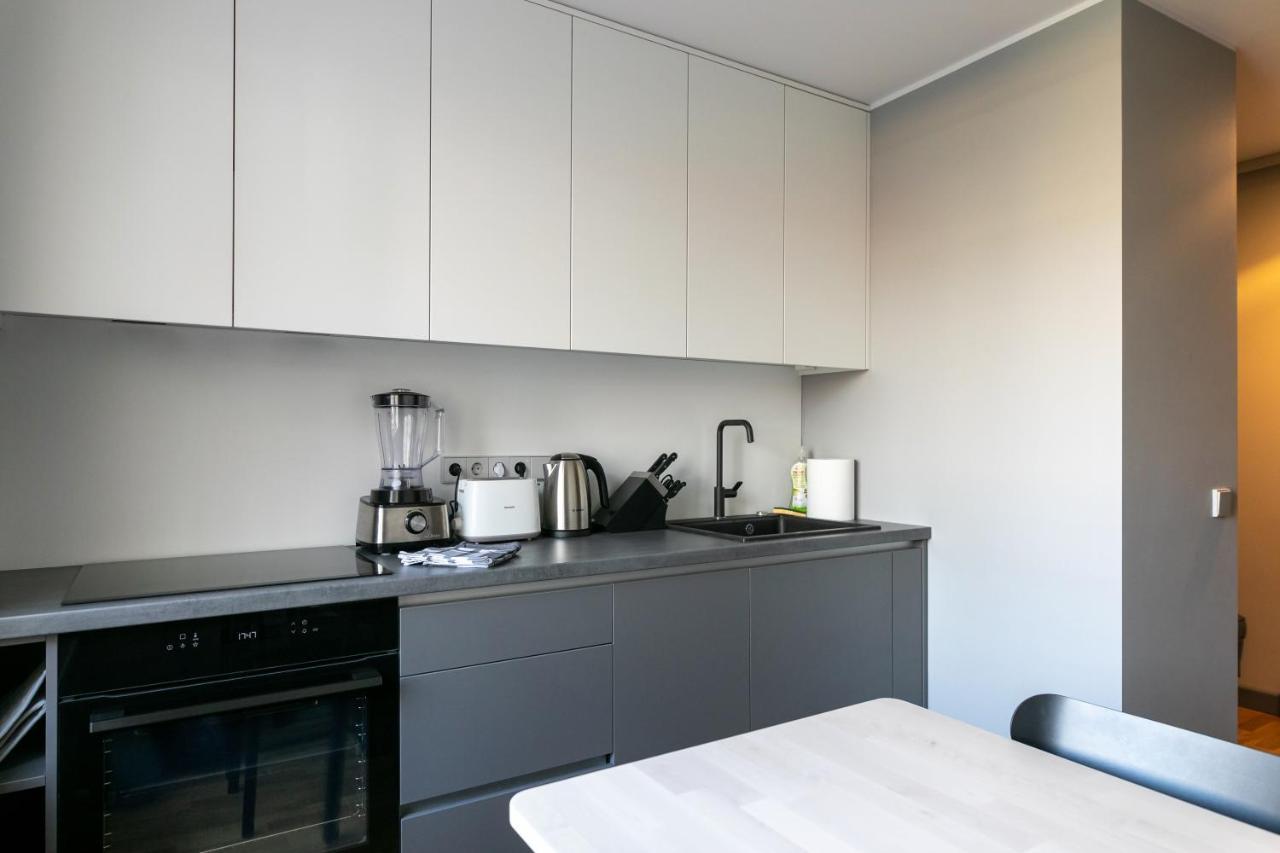 Brand New, Family-Friendly With A Great Location - Moon Apartment Ventspils Esterno foto