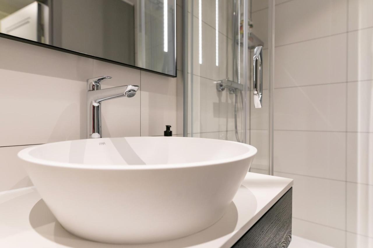 Brand New, Family-Friendly With A Great Location - Moon Apartment Ventspils Esterno foto