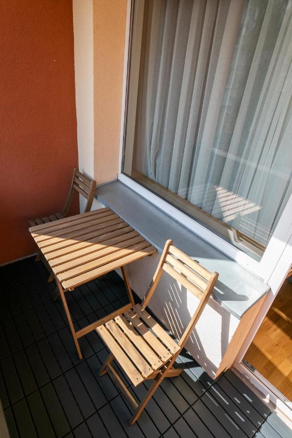 Brand New, Family-Friendly With A Great Location - Moon Apartment Ventspils Esterno foto