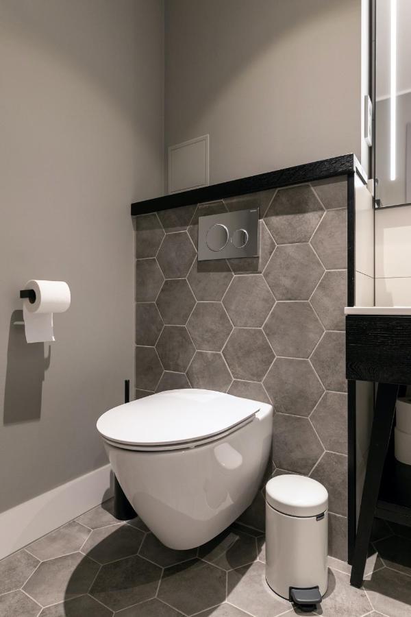 Brand New, Family-Friendly With A Great Location - Moon Apartment Ventspils Esterno foto